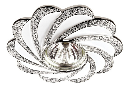 Встраиваемый светильник Novotech Pattern 370221. Фото №1