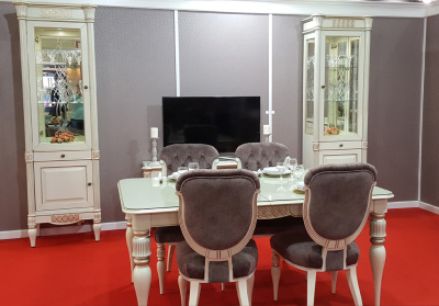 Шкаф-витрина Грация 1. Фото